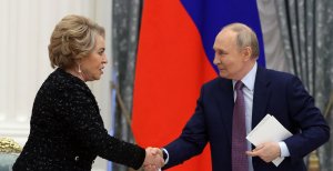 Валентина Матвиенко стала верной соратницей Путина и сделала карьеру в российской политике