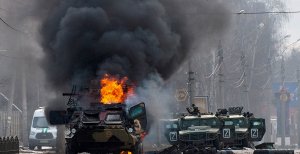 Технику врага пытаются уничтожать сразу