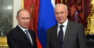 Микола Азаров отримав статус політичного біженця у Росії