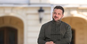 "Зі святом, великий народе великої країни". Зеленський привітав українців з Днем Незалежності