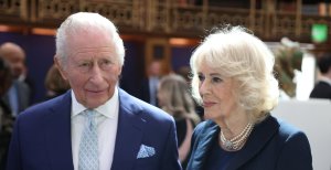 Чарльза III и Камилла прилетели на прием в Белый дом