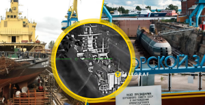 Корабль находился на ремонте в сухой доке
