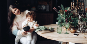 Мама з дитиною