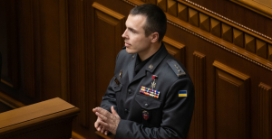 Роман Костенко