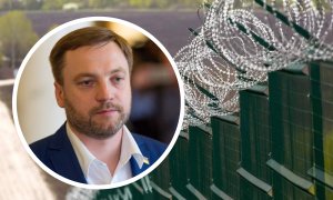 Денис Монастырский говорит, что стройку надо закончить в течении 2022 года