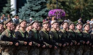 У лавах ЗСУ тисячі жінок служать добровільно