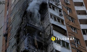 З багатоповерхівки виривались клуби диму