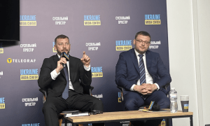 Александр Клименко и Семен Кривонос (слева направо)