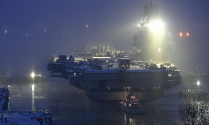 Аналогов не было и не будет. Украденный корабль шесть лет стоит в Мурманском порту на севере России