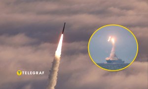 Запуск противокорабельной ракеты