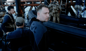 Буданов во время поездки на Змеиный в 2025 году