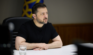 "Ми дочекалися своєї весни". Зеленський та перша леді привітали українців з Великоднем