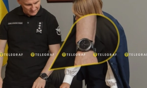 Это могут быть Garmin fenix