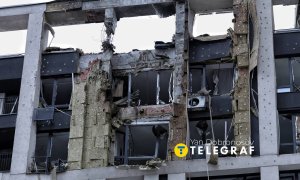 Строительные конструкции держатся на оголенной арматуре