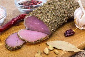 Бастурма из свинины (видео)