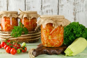 Консервовані смажені кабачки: простий рецепт