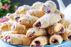 Рогалики на смальце (видео)