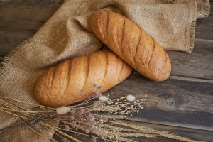 Батон молочний (відео)