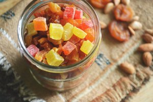 Цукаты из персиков - спелых и не очень: рецепт вкуснейшего десерта