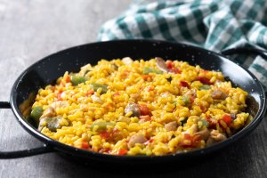 Паэлья с курицей (видео)