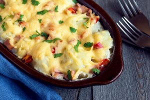 Цветная капуста с охотничьими колбасками - идея вкусного ужина