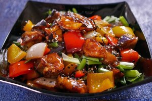 Баклажаны в кисло-сладком соусе (видео)