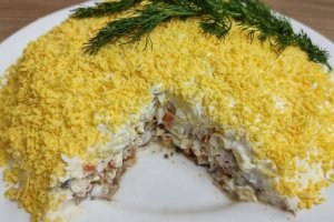 Салат з курячою печінкою (відео)