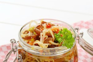 Салат с грибами и овощами "По -закарпатски" - зимой просто улетает!