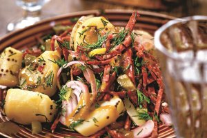 Простой и сытный: немецкий картофельный салат "Довольный муж"