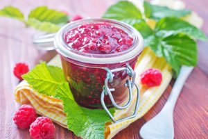 Густое малиновое варенье: пошаговый рецепт