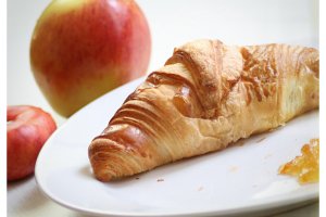 Рогалики з корицею та яблуками - для найрідніших