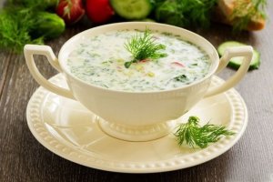 Окрошка на мясном бульоне