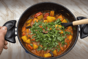 Овощное рагу (видео)