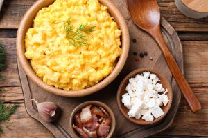 Банош с брынзой (видео)