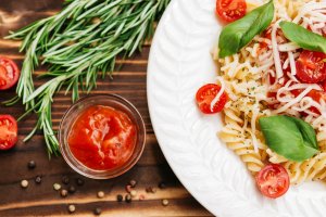 Паста з томатами (відео)