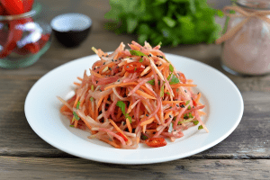 Салат из красной редьки