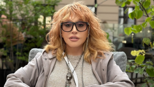 Алла Пугачева в свои 77 лет выглядит весьма бодро