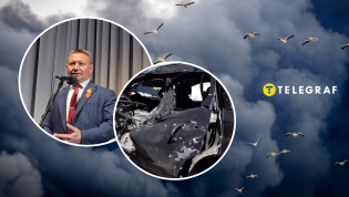 Один из взрывов повредил авто