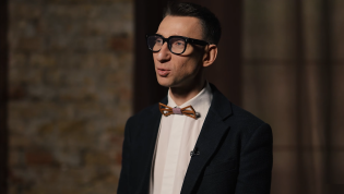 Слава Соломка снова назвал Камалию бездарной