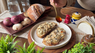 Горячие бутерброды с шампиньонами