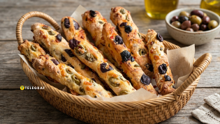 Хлебные палочки с оливками