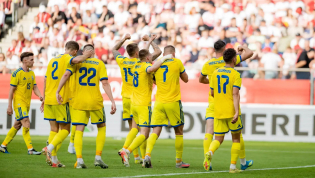 Дания — Украина