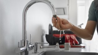 Вода