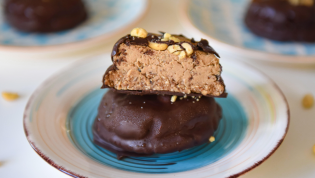 Шоколадно-арахисовые батончики