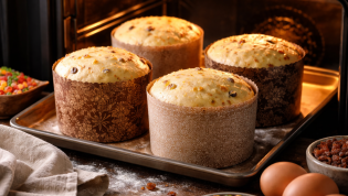 Выстаивание теста для пасок