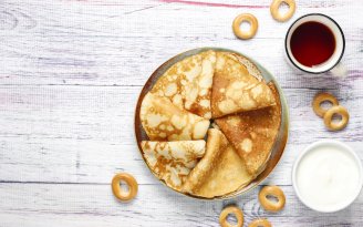 Секрет тонких и нежных блинчиков: на чем их правильно готовить (видео)