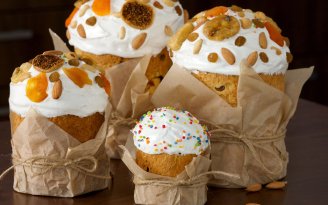 Самая вкусная паска: влажная и такая нежная, что распадается во рту (видео)