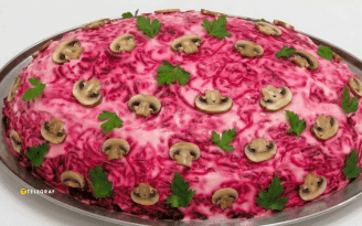 Гости не поверят, что он постный: рецепт вкусного овощного салата с шампиньонами