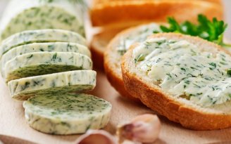 Сливочное масло с ароматными добавками: простой способ сделать классический продукт особенным