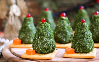 Праздник начинается с этой "елки": закуска, создающая новогоднее настроение (видео)